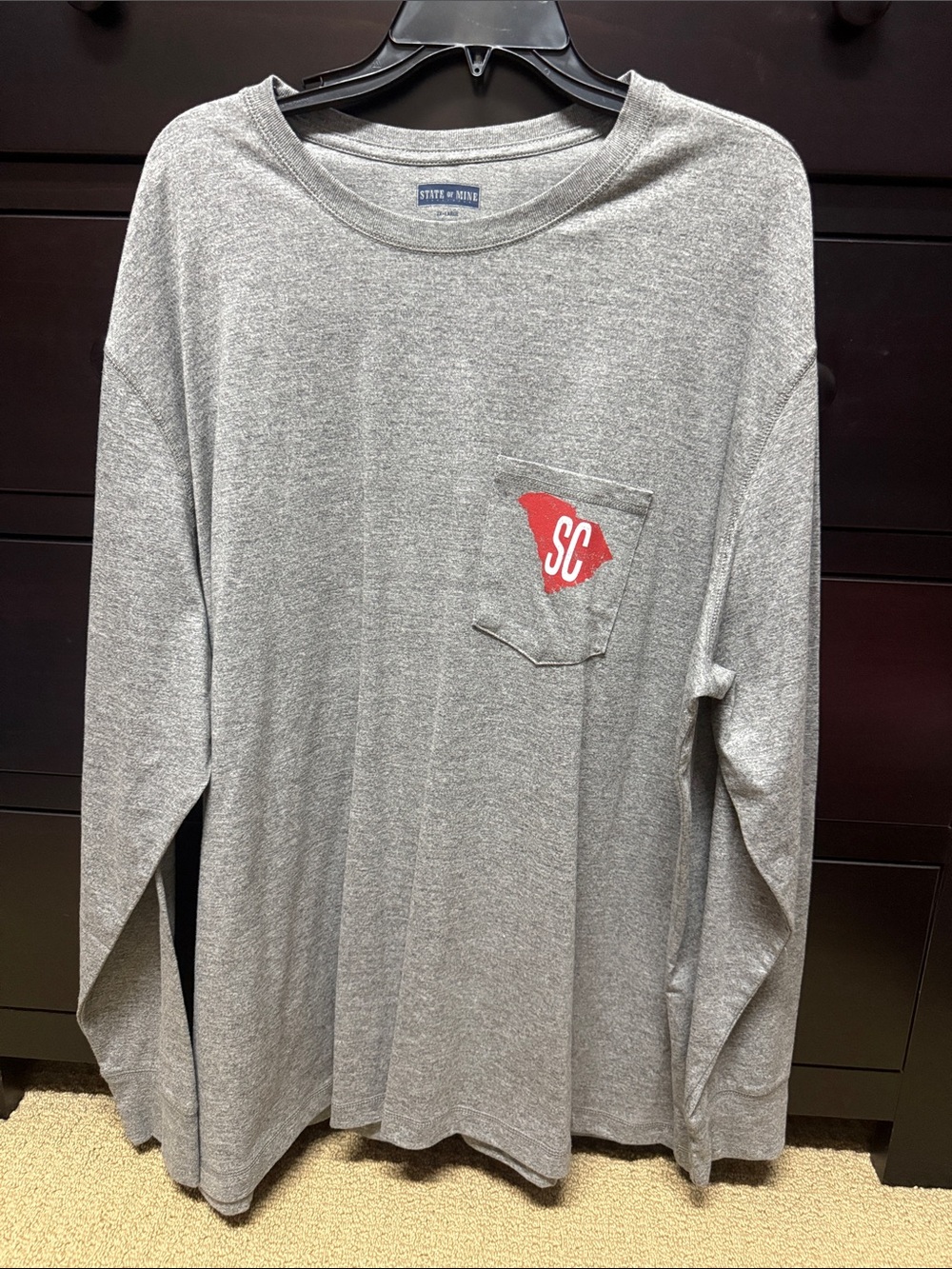 State of Mind Men's Long-Sleeve Tee in Heather Gray with Red Pocket Graphic